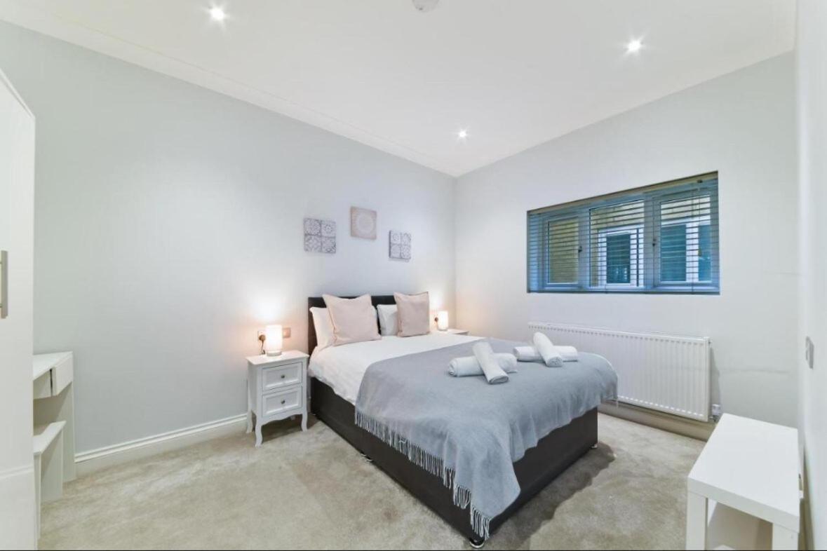 Modern Three-bedroom Flat In Paddington Apartment